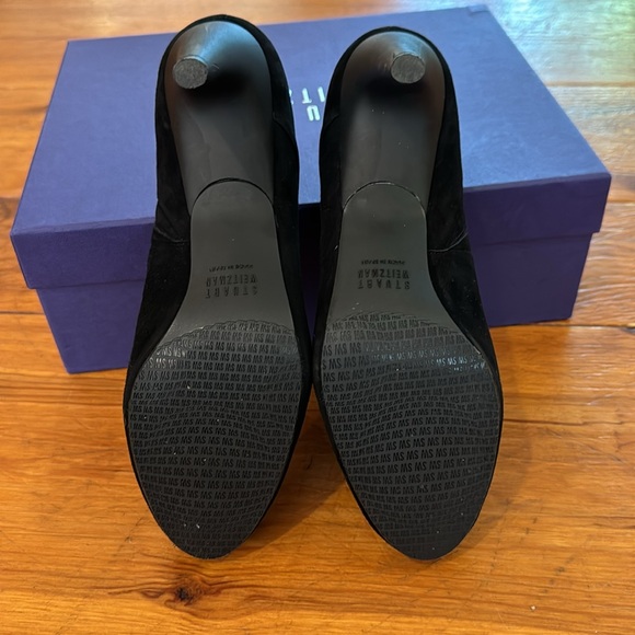 Stuart Weitzman Spiffymuse black suede booties. Size 6 1/2 - Picture 4 of 7